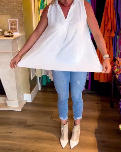 Avni | Chic Sleeveless Blouse