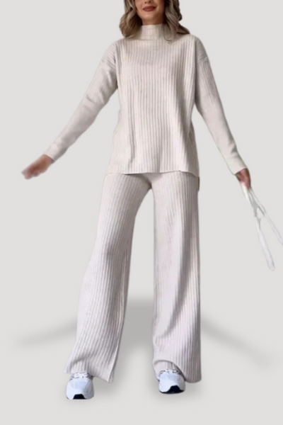 EMBLA - RIBBAD ELEGANT TVÅDELAD KLÄDUPPSÄTTNING